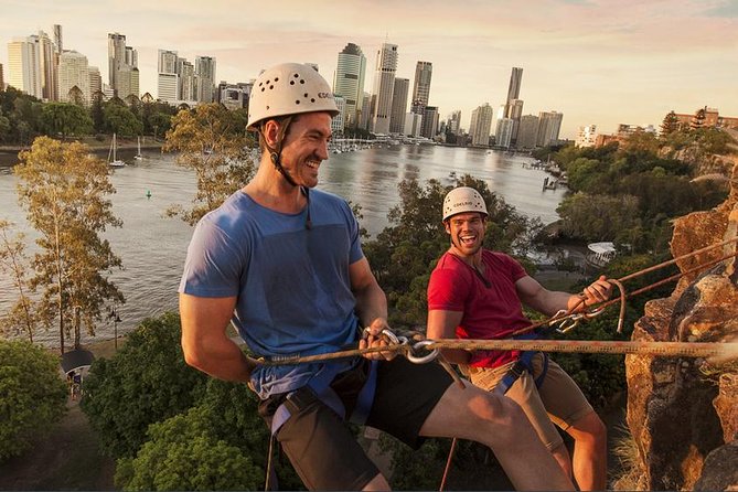Abseiling the Kangaroo Point Cliffs in Brisbane - Why Kangaroo Point makes a good climbing venue