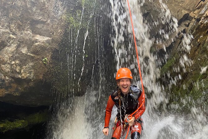 Adrenaline Canyoning Kelowna - What makes this Kelowna canyon trip different
