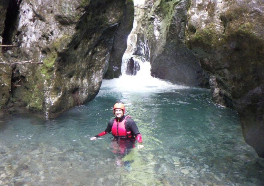 Adrenaline River Trekking in Brembana Valley - The briefing before the first jump