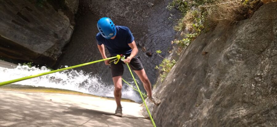 Adventure Cahorros, Monachil/ Climbing and abseiling Granada - Six things to know before you go