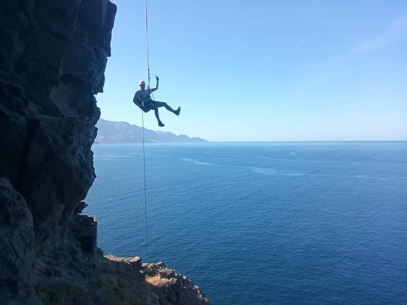 Agaete: Gran Canaria Coasteering. Marine Ferrata and Zipline - What this Agaete coasteering tour actually involves