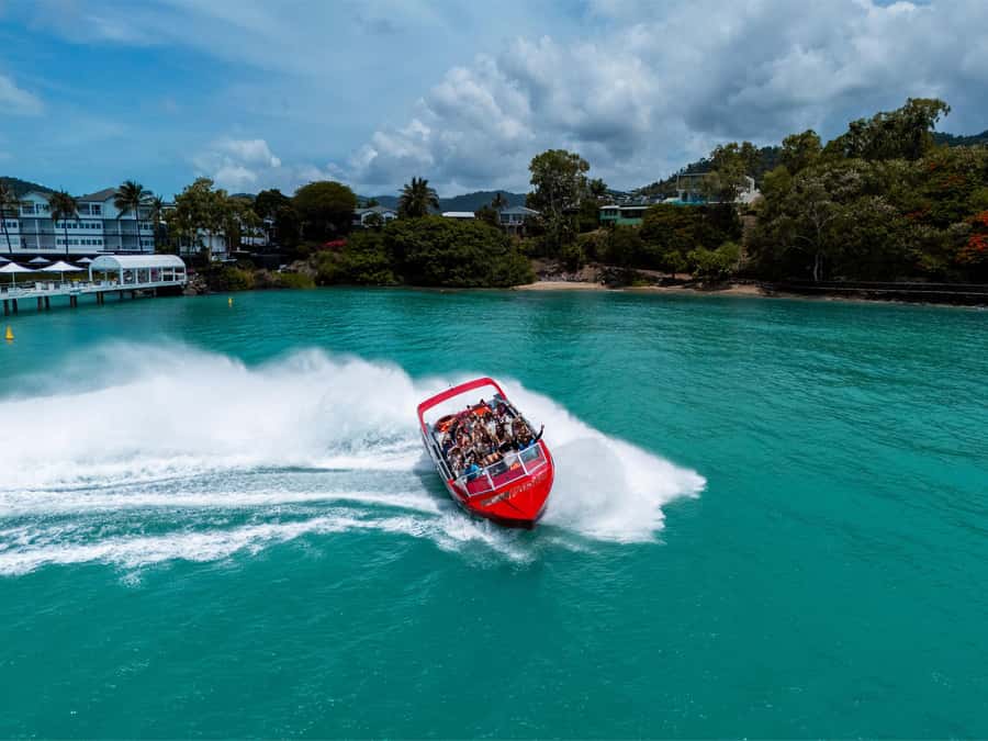 Airlie Beach: 30-Minute Jet Boat Ride - What happens once the boat leaves
