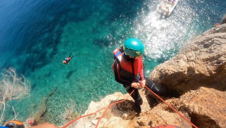 Alghero: Coasteering at Cala Dragunara in Porto Conte Park - What the three-hour schedule really means