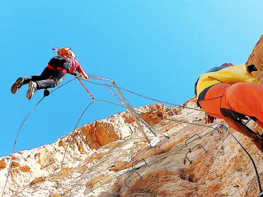 Alicante: Via Ferrata Hike in Redovan - What the guides add to the day