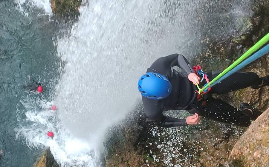 Alicante: Water Canyoning in Gorgo de la Escalera Ravine - Why Gorgo de la Escalera makes a good canyoning setting