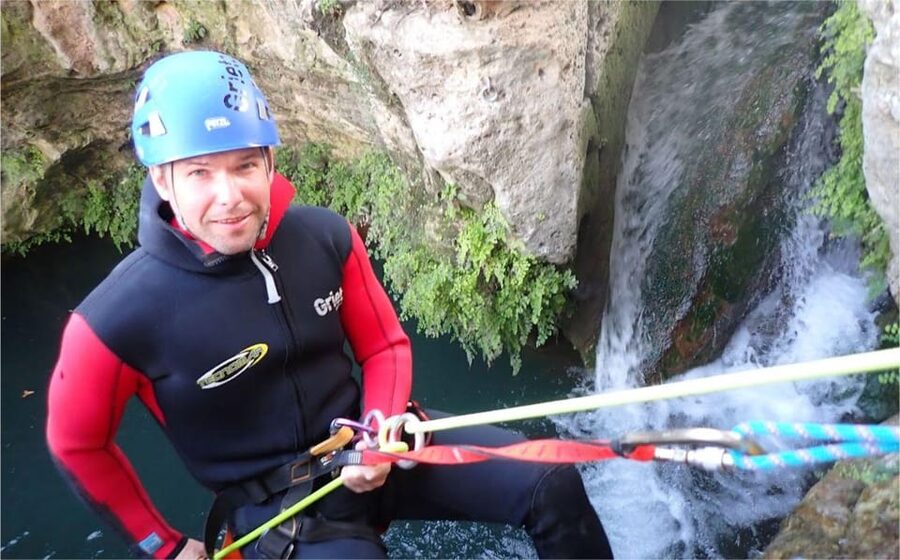 Alicante: Water Canyoning in Gorgo de la Escalera Ravine - Jumps, slides, and rock pools