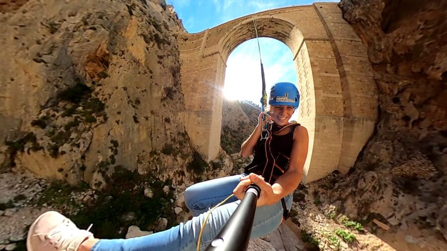 Altea: Bungee jumping in "El Mascarat" canyon - Two bridges, one very dramatic jump