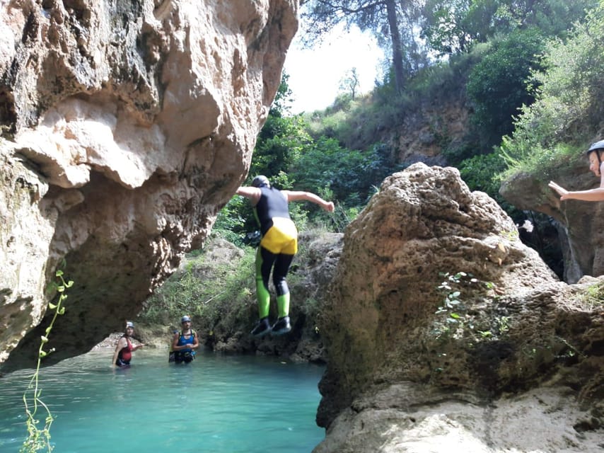 Anna: amazing water canyoning experience near Valencia - Why Anna makes a good base for canyoning