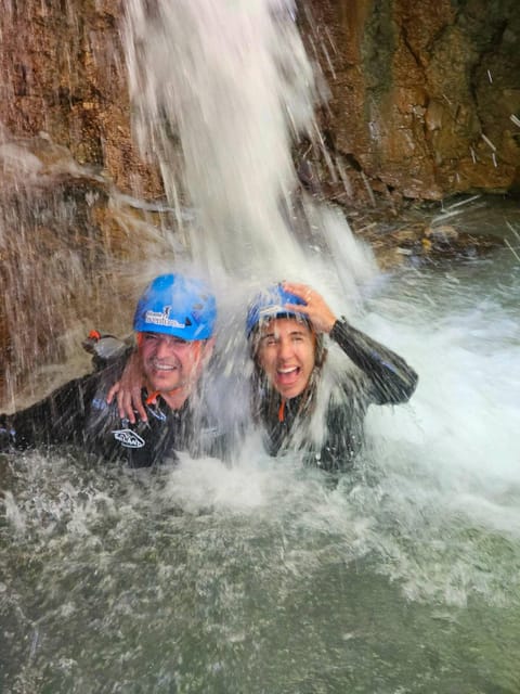Anna: Gorgo de la Escalera Water Canyoning - Reaching Gorgo de la Escalera from Anna