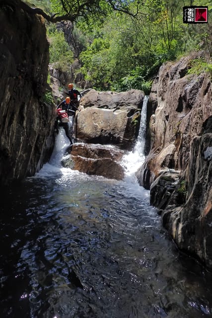 Arouca: Canyoning in Rio de Frades - Waterfalls, rock walls, and the character of the route