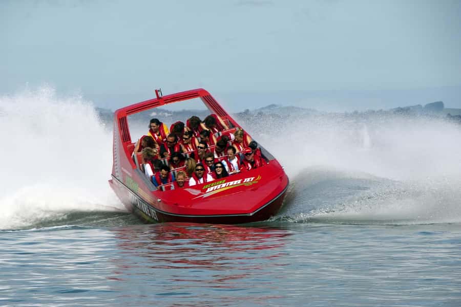 Auckland: Waitemata Harbour Jet Boat Ride - Leaving the Marina for Open Water
