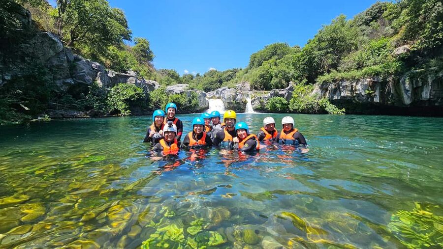 Avventura ed Adrenalina: Body Rafting nelle Gole Alcantara - The return route: slides, drops, and foaming rapids