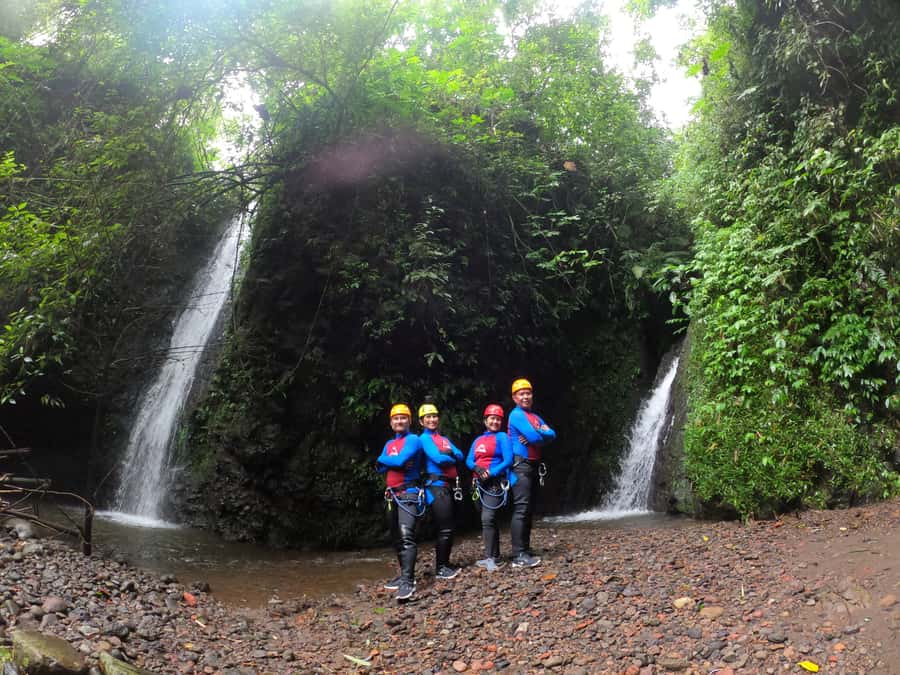 Bali: Gitgit Canyon Canyoning Trip with Breakfast and Lunch - The early pickup and ride to northern Bali