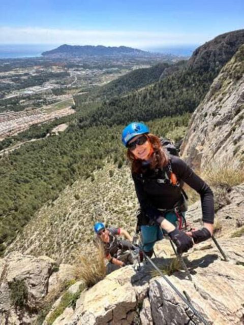 Benidorm: Via ferrata Ponoig, cerca de la Nucia - Reaching the viewpoint above Costa Blanca