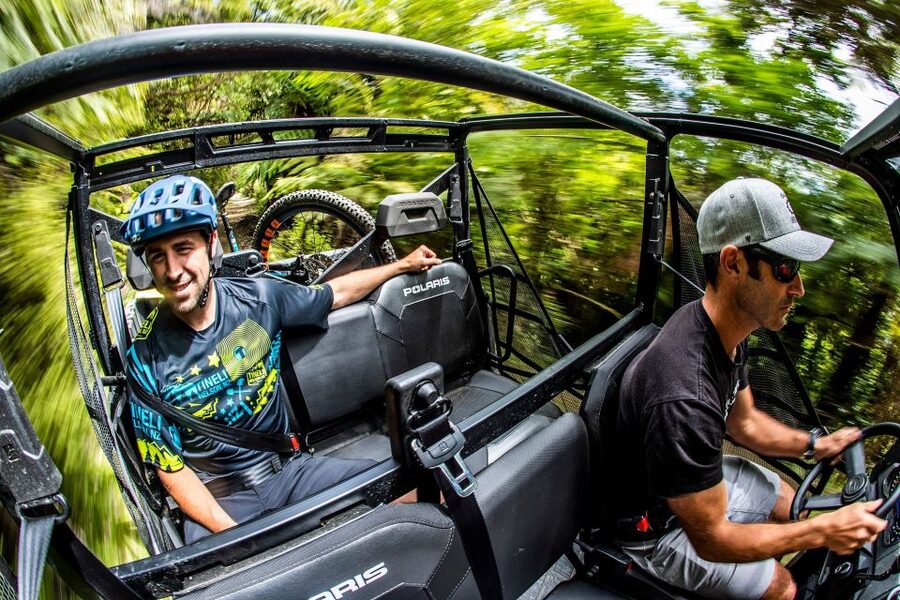 Cable Bay Adventure Park: E-bike hire - Picking the right route at Cable Bay
