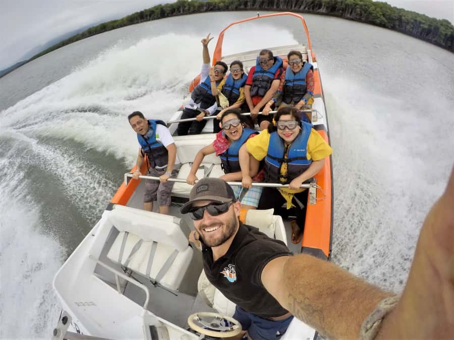 Cairns: 35-Minute Jet Boating Ride - A fast start from Cairns Marlin Marina
