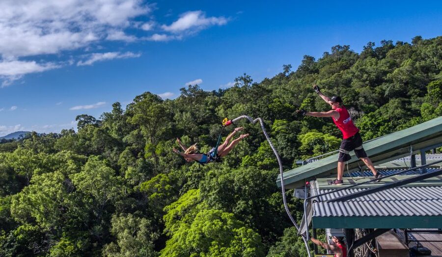 Cairns: Bungy Jump - Choosing one of 16 jump styles