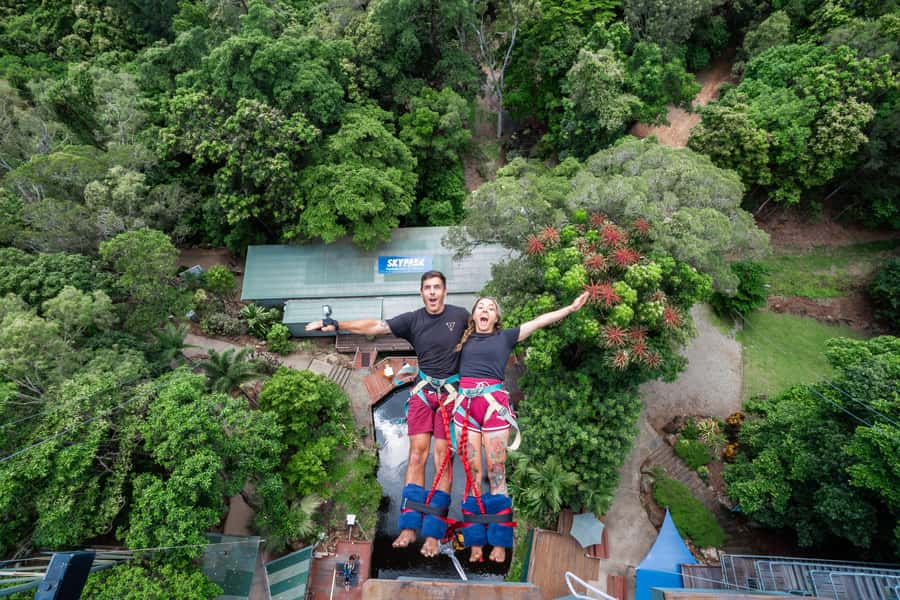 Cairns: Bungy Jump - Arriving at AJ Hackett Cairns