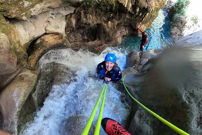 Canyoning Adventure Rio Verde in Granada - Reaching Río Verde from Granada