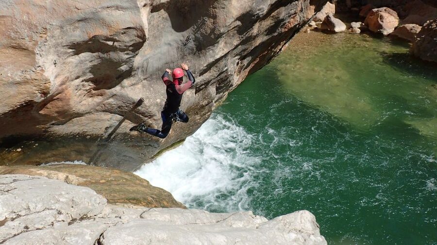 Canyoning Day Trip in Sierra de Guara - Why Sierra de Guara is made for canyoning