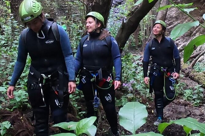 Canyoning Experience in Gran Canaria (Cernícalos canyon) - Snacks, water, and the promised photographs