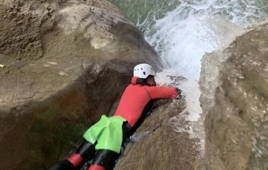 Canyoning Furon upper part : Vercors - Grenoble - Guide Noémie and the small-group advantage