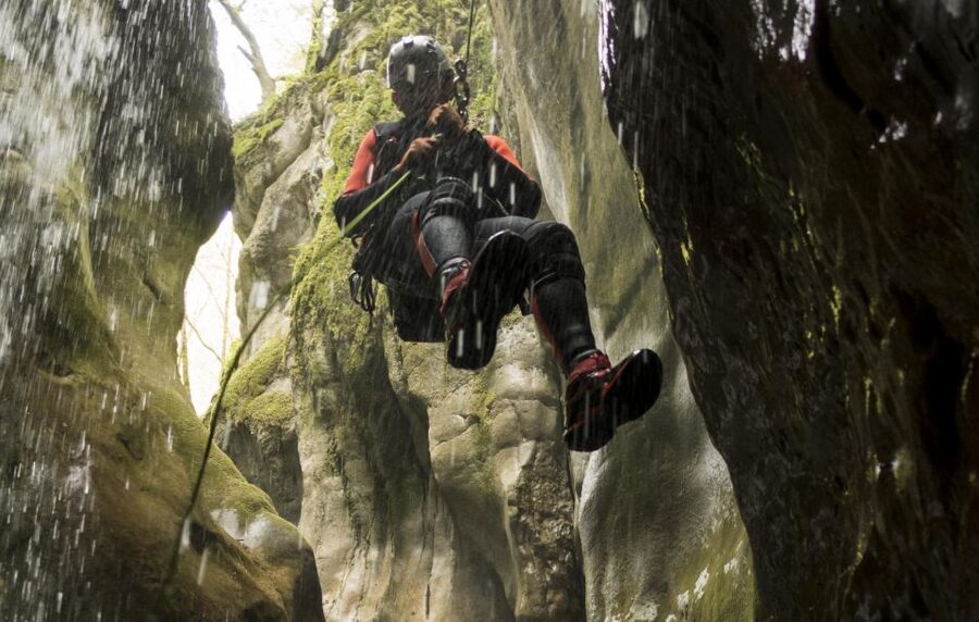 Canyoning Furon upper part : Vercors - Grenoble - Who should book this canyoning trip?