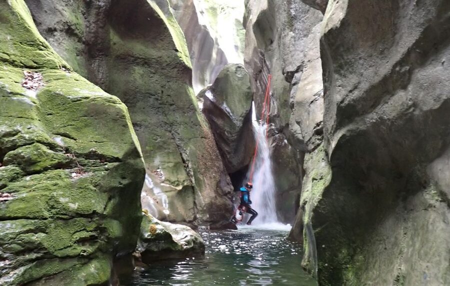 Canyoning Furon upper part : Vercors - Grenoble - Meeting at Parking Furon Haut