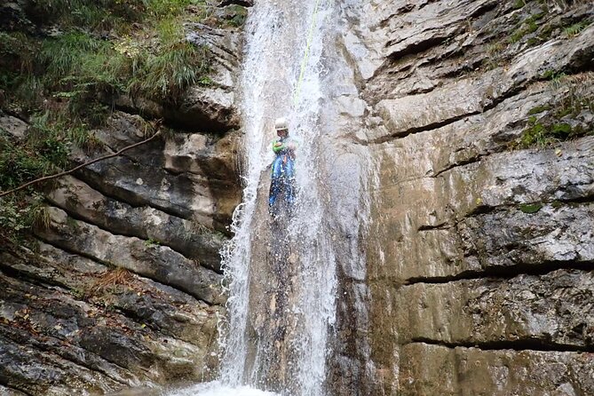 Canyoning "Gumpenfever" - beginner Canyoningtour for everyone - The Free Photo Service Is a Useful Extra