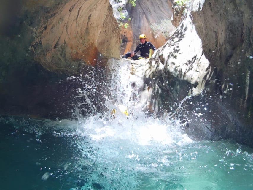 Canyoning in Alicante - Why Bolulla makes a good canyoning base