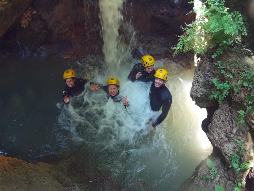 Canyoning in Alicante - Thermal springs and the water sections