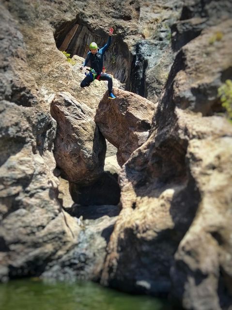 Canyoning in the Rainbow Mountain Gran Canaria - Meeting at 9:30 and getting organized