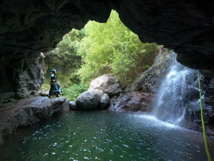 Canyoning Level 2 - Ribeira do Cidrão- Madeira Island - Getting ready in Curral das Freiras