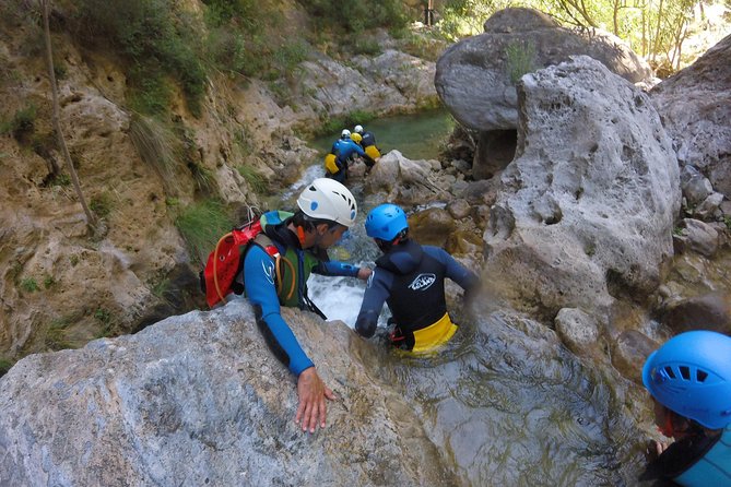 Canyoning Rio Verde from Nerja - Guides who make nervous moments easier