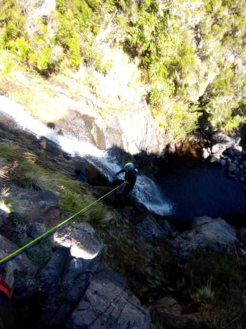 Canyoning tour: Private/Small group - Abseiling, jumps, and slides: what each part adds