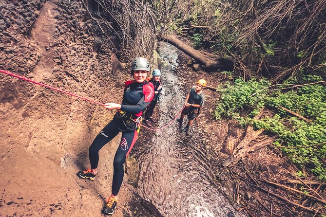 Canyoning with Waterfalls in the Rainforest - Small Groups ツ - The morning pickup and long road into the mountains