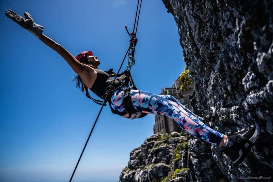 Cape Town: Table Mountain Abseiling Experience - Going over the edge at Table Mountain