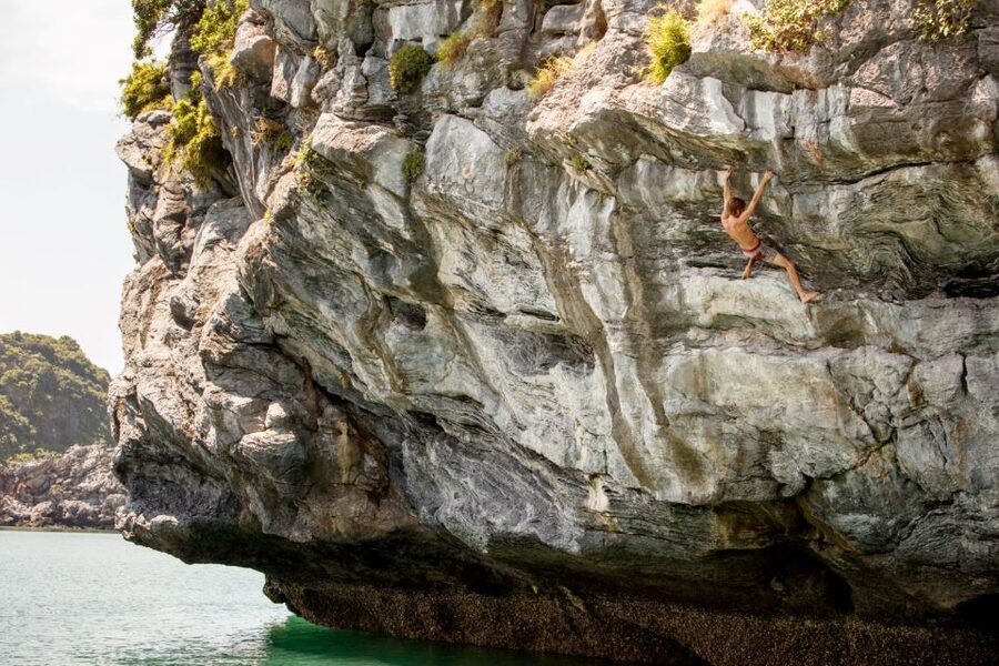 Cat Ba: Advanced Rock Climbing & Cliff Jumping Boat Tour - What the $73 price really covers