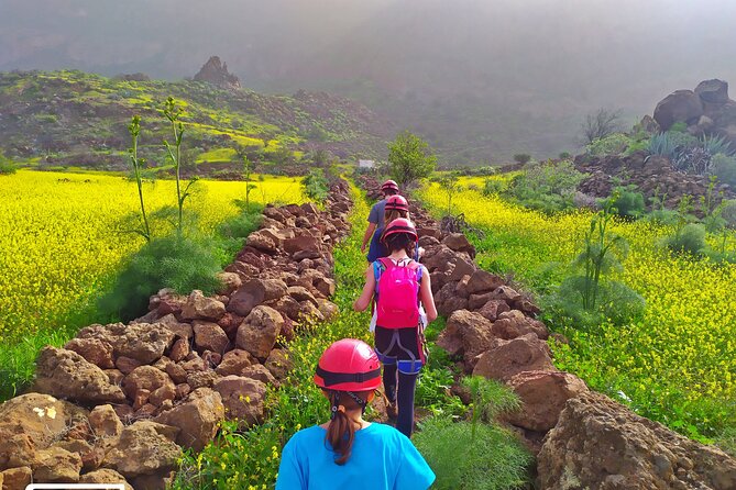 Climbing + Zipline + Via Ferrata + Cave. Adventure route in Gran Canaria - What the via ferrata actually involves