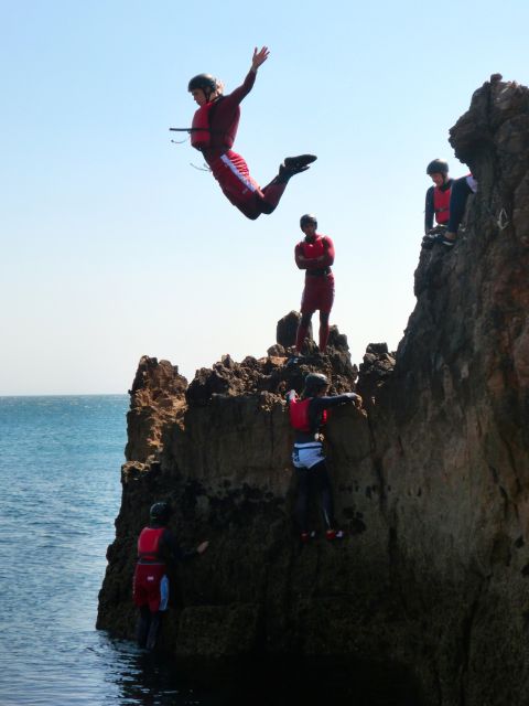 Coasteering Algarve: Cliff Jump, Swim & Climb in Sagres - The short ride to Ingrina Beach