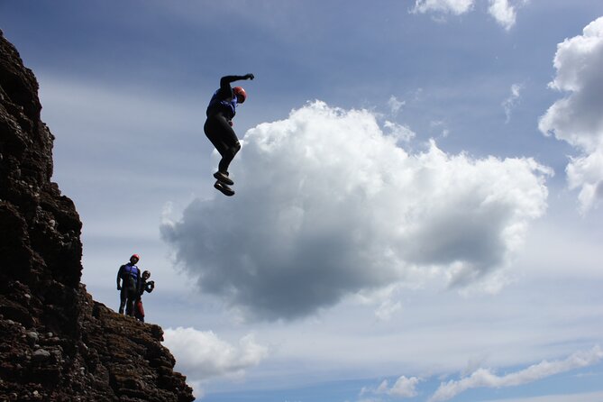 Coasteering Geopark Adventure In Torquay - Starting at The Thatched Tavern in Maidencombe