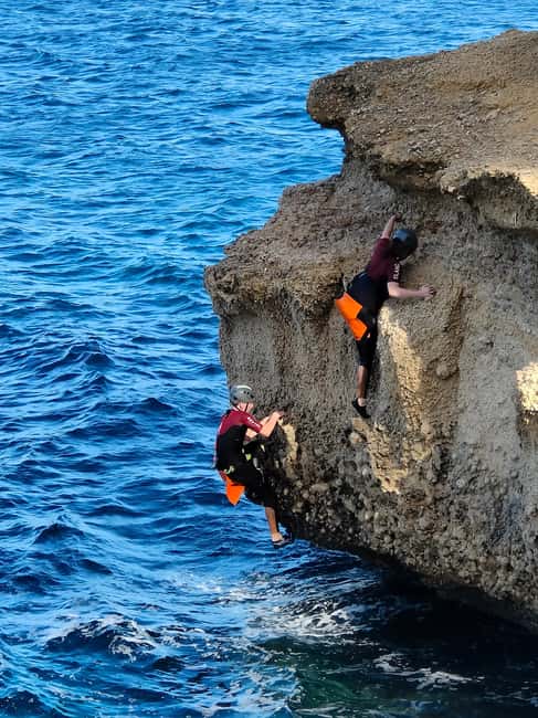 Coasteering North - Small aquatic caves and the quieter side of the coast