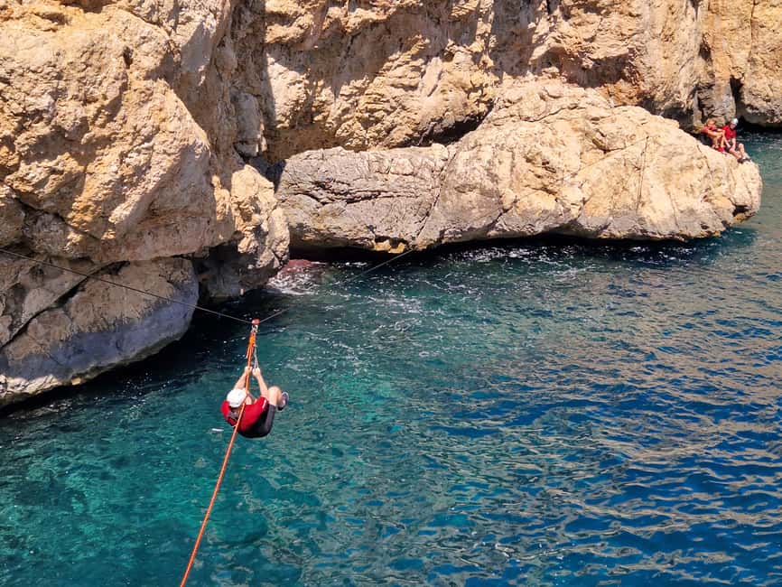 Coasteering South - Four coastal challenges in one three-hour session