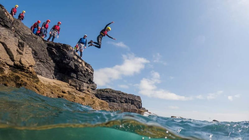 Cornwall: Coasteering & Cliff Jumping Adventure - Meeting your guide at Sydeny Cove