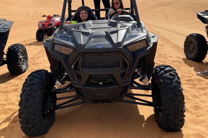 Dubai: Extreme Red Dune Buggy Desert Safari Adventure - Sandboarding from the highest dune