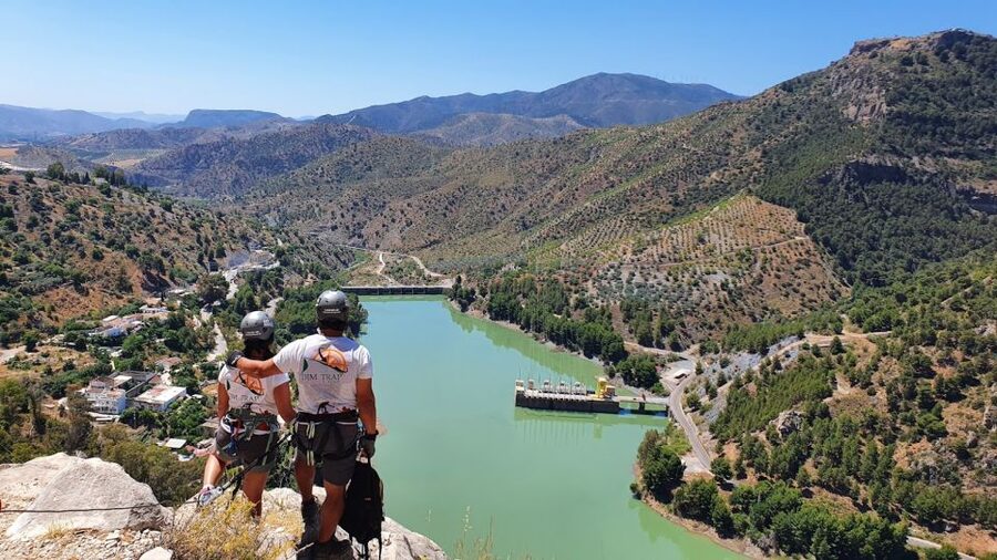 El Chorro: Climb Via Ferrata at Caminito del Rey - A picnic that gives the day a proper finish
