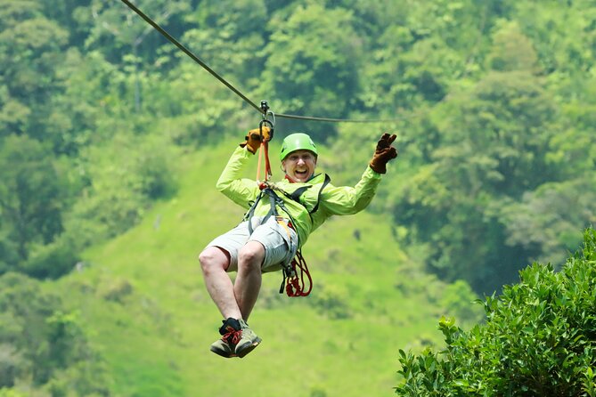 Extreme Zipline tour in Monteverde - Walking, Stairs, and the Part Nobody Should Ignore