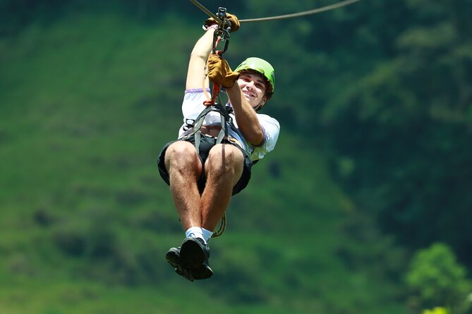 Extreme Zipline tour in Monteverde - Getting There and Handling the Road