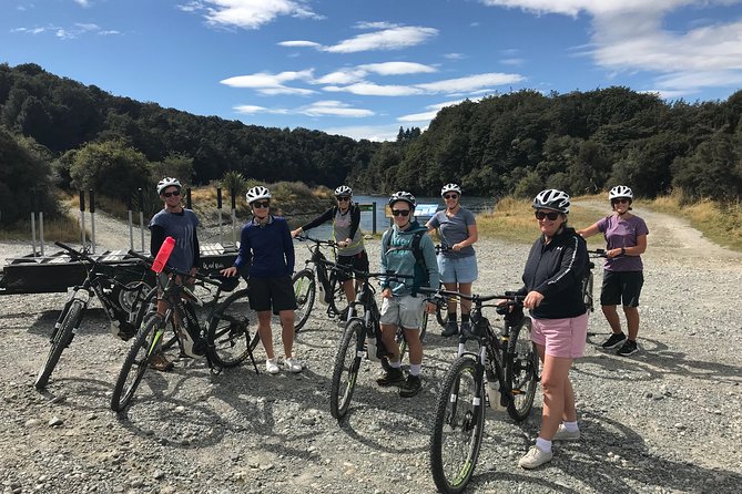 Fiordland Jet Boat and Biking Combo from Te Anau - A short nature walk in Fiordland National Park
