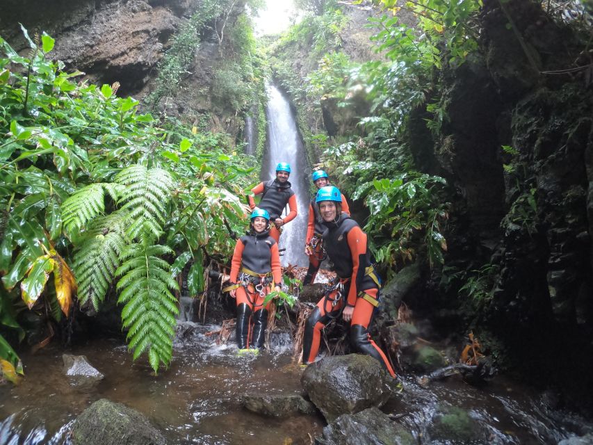 Flores: Canyoning with a Guide and Snack - Ilhéus Inferior - What the Ilhéus Inferior route feels like